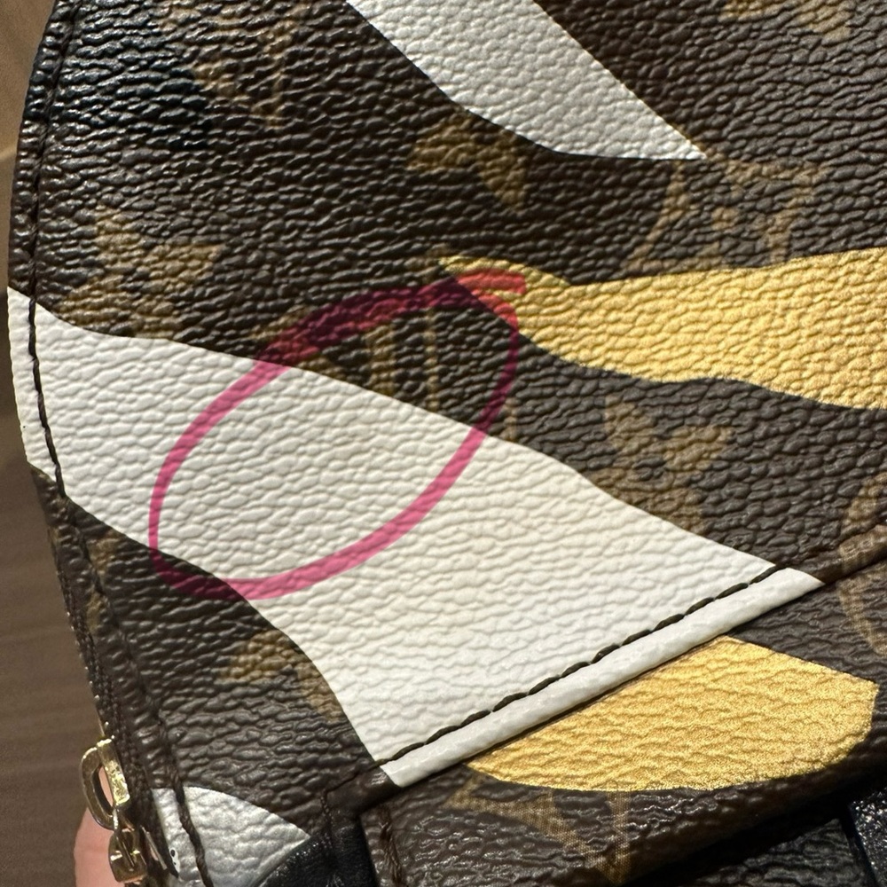 Louis Vuitton X League of Legends Monogram Palm Springs Mini - Picture 4 of 15